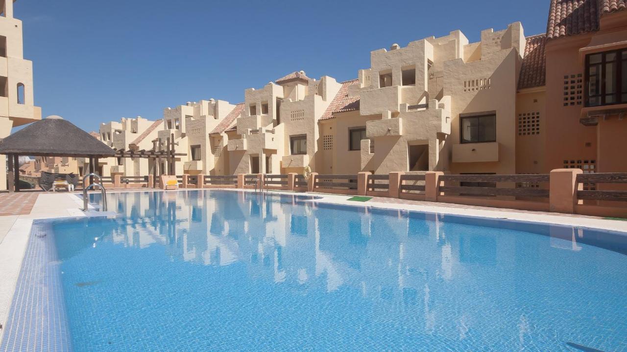 Duquesa Village 16,62,32 马尼尔瓦 外观 照片